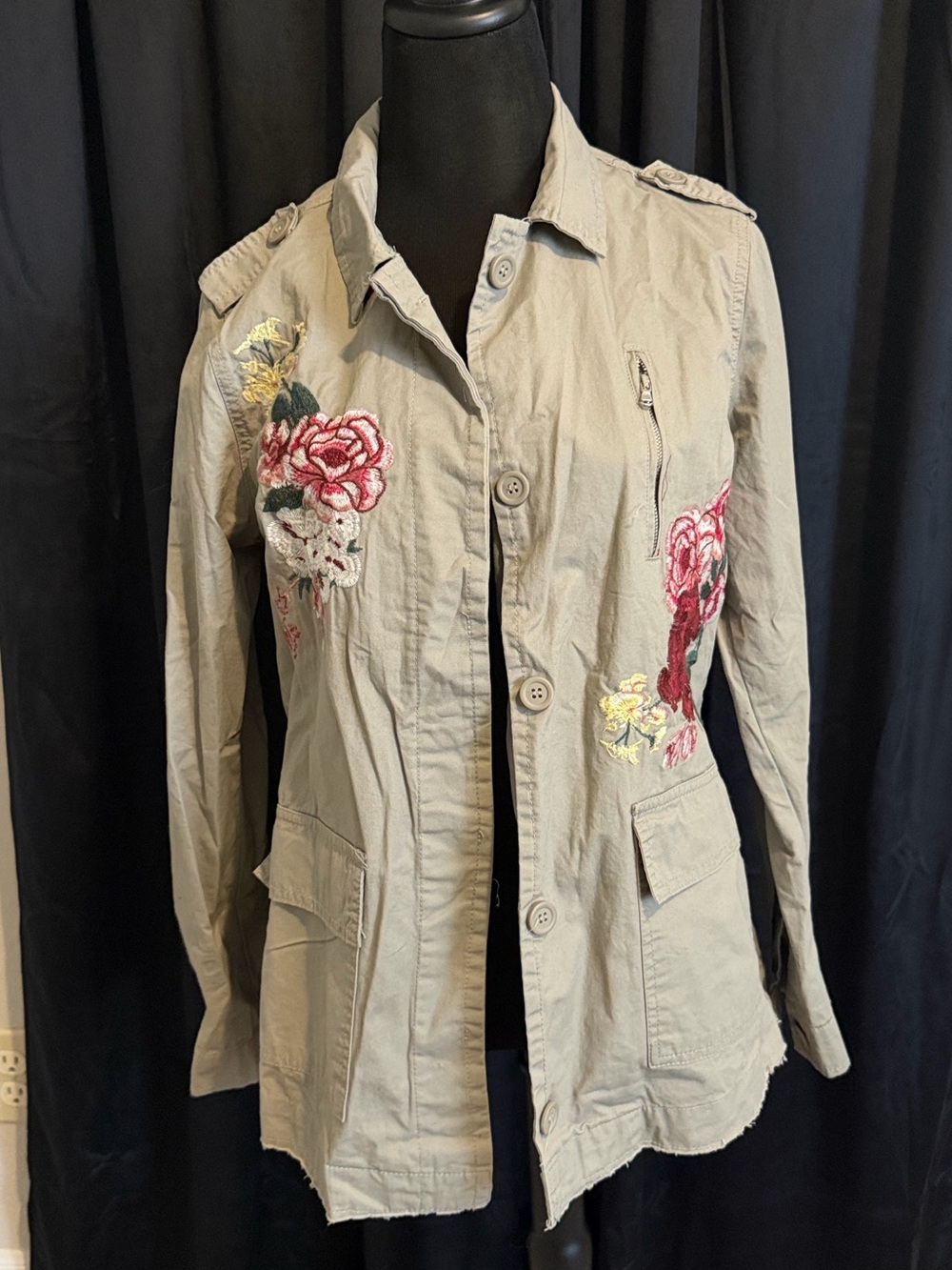 NWT BKE Embroidered Utility Jacket - Beige Floral